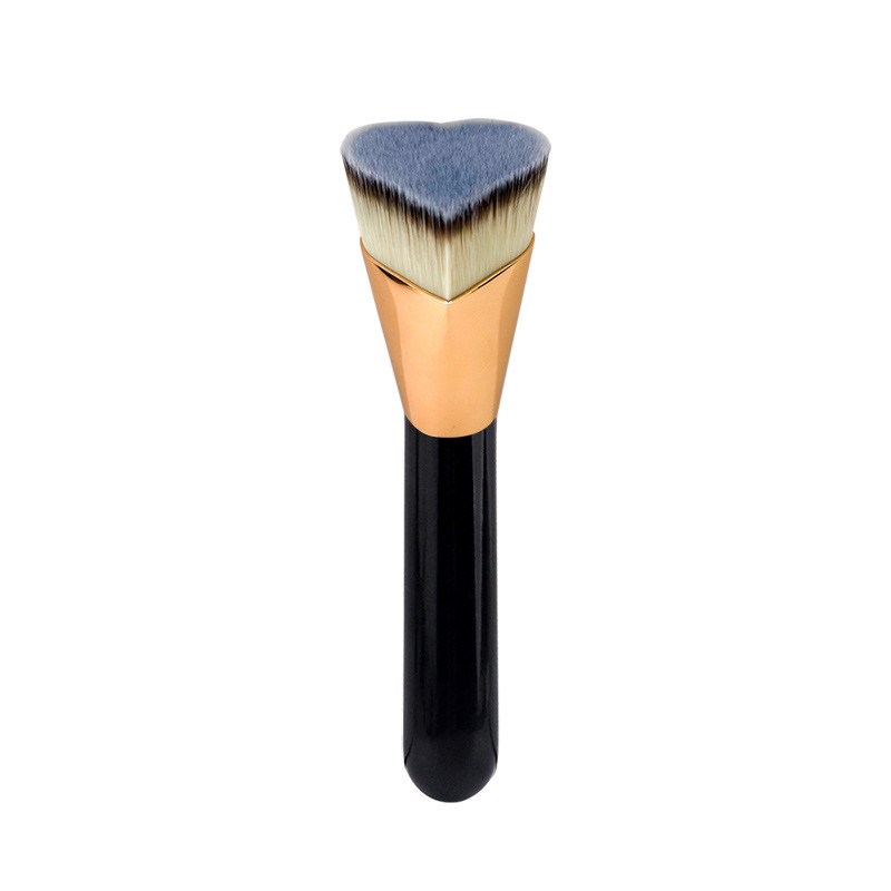 HeartBlend™ Foundation Brush